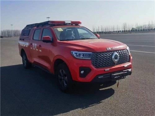 长城炮细水雾前突救援消防车